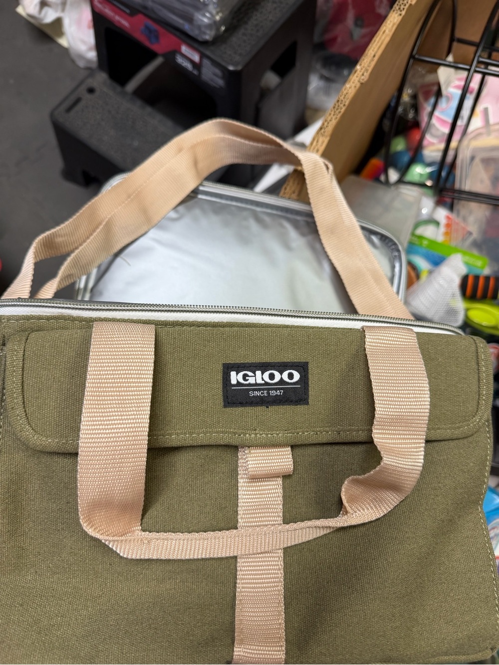 Igloo Olive Green Insulated Toiletry Bag with Tan Straps
